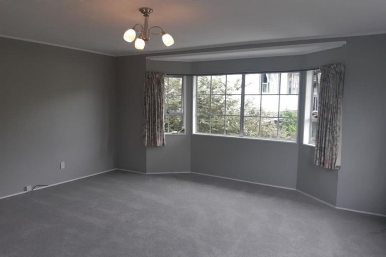 Photo of property in 8b Mariposa Place, Te Kamo, Whangarei, 0112