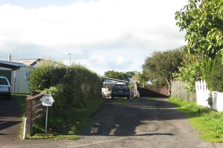 Photo of property in 2/21 Beeston Crescent, Manurewa, Auckland, 2102