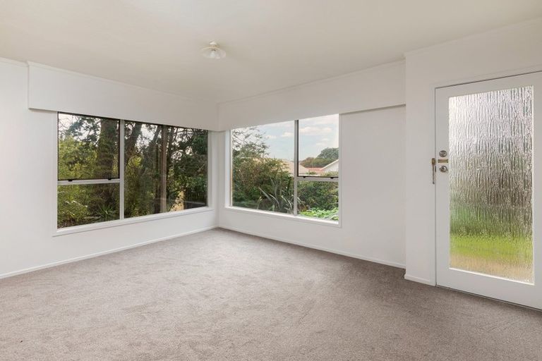 Photo of property in 2/28 Copley Street, New Lynn, Auckland, 0600
