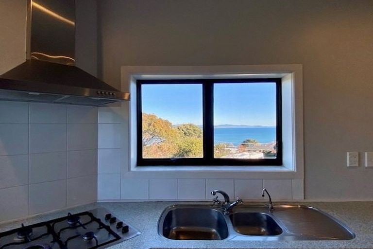 Photo of property in 2 Williams Crescent, Maketu, 3189