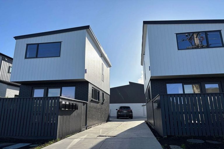 Photo of property in 3/88 Gloria Avenue, Te Atatu Peninsula, Auckland, 0610