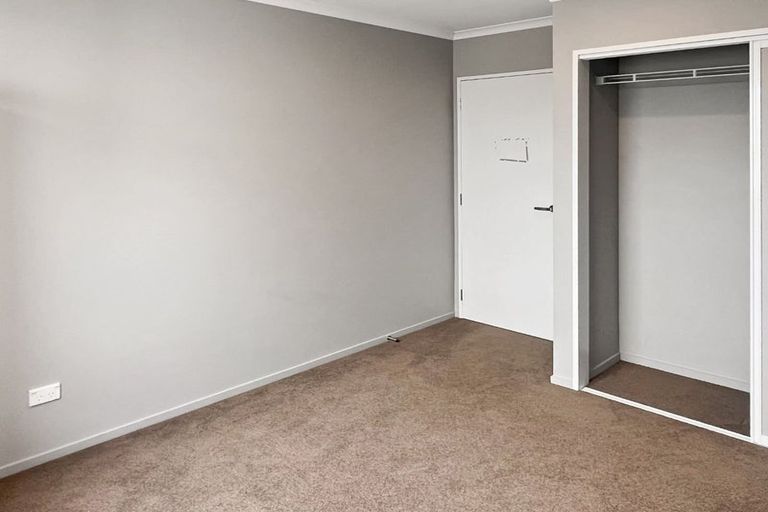 Photo of property in 4 Brian Keogh Lane, Wigram, Christchurch, 8025