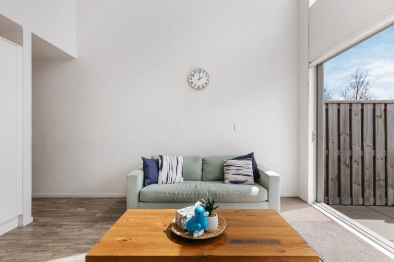 Photo of property in 31 Reynolds Place, Papamoa Beach, Papamoa, 3118