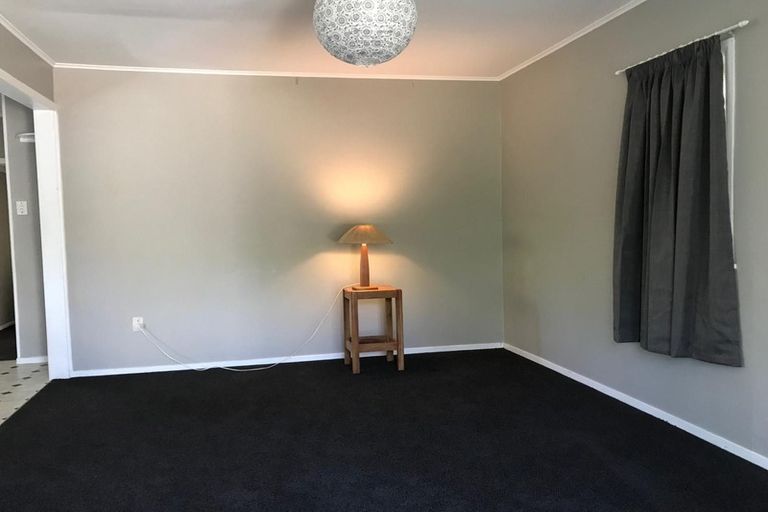 Photo of property in 35 Kauri Road, Whenuapai, Auckland, 0618