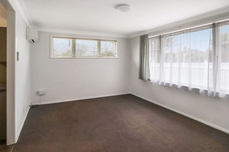 Photo of property in 26 Fraser Crescent, Elderslea, Upper Hutt, 5018
