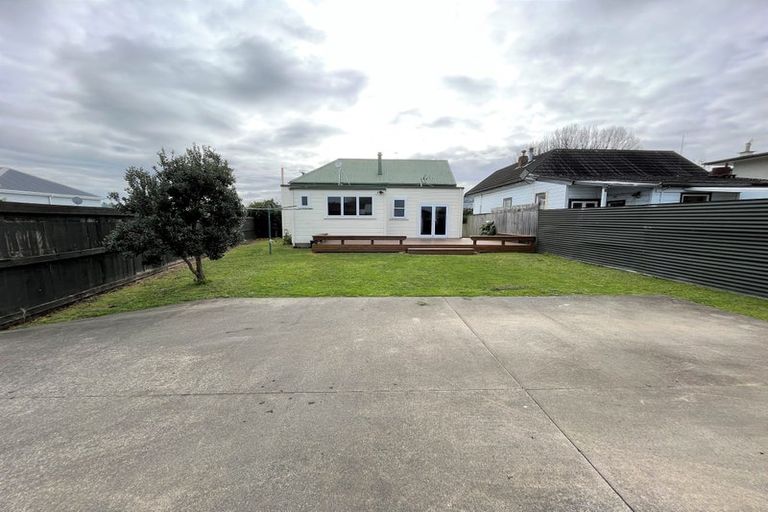Photo of property in 55 Stafford Street, Whataupoko, Gisborne, 4010