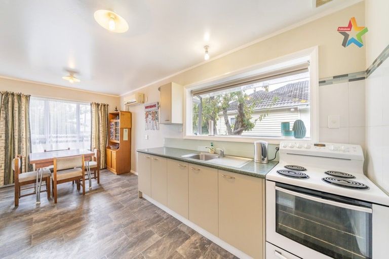 Photo of property in 19 Hay Street, Wainuiomata, Lower Hutt, 5014