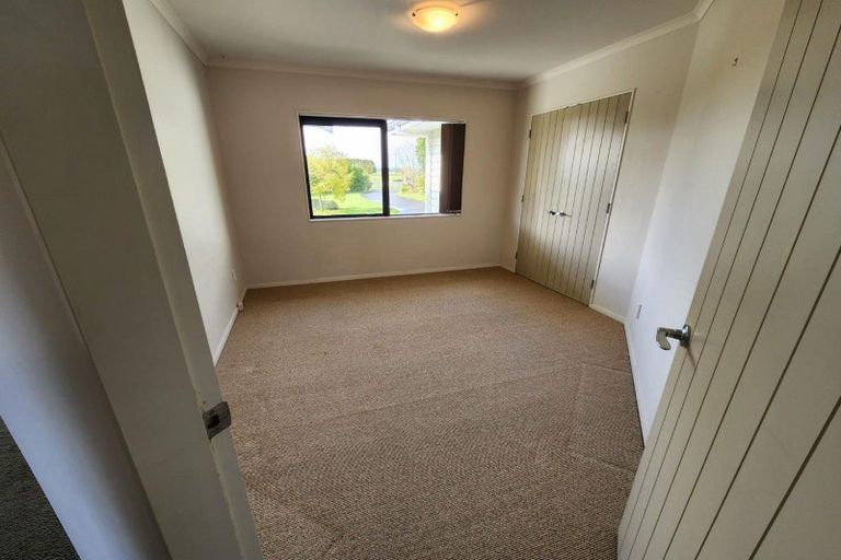 Photo of property in 254a Mountain Road, Lepperton, New Plymouth, 4373