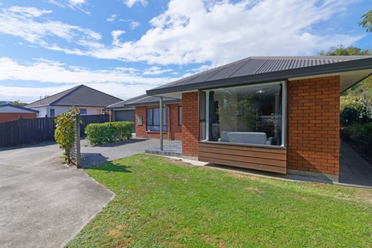 Photo of property in 16 Jellicoe Avenue, Stoke, Nelson, 7011