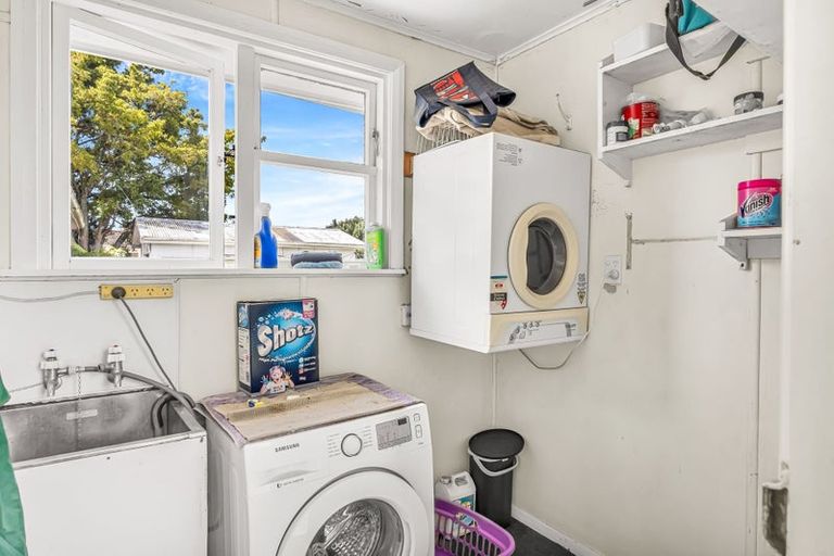 Photo of property in 24 Churchill Crescent, Te Hapara, Gisborne, 4010