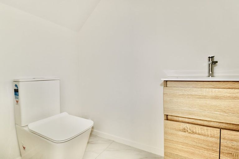 Photo of property in 9 Heketara Place, Papakura, 2110