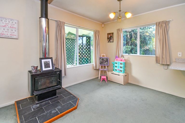 Photo of property in 56b Youngs Road, Papakura, 2110