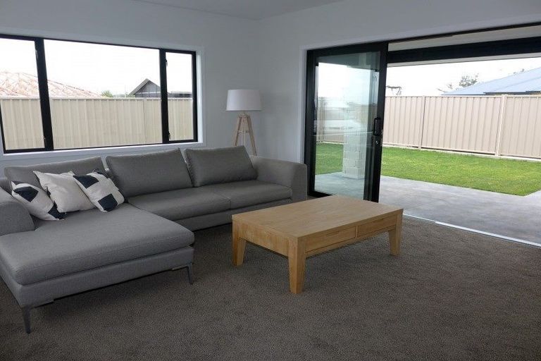 Photo of property in 19 Te Heipora Place, Havelock North, 4130