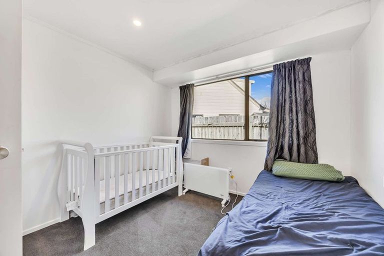 Photo of property in 4 Wisteria Grove, Maungaraki, Lower Hutt, 5010