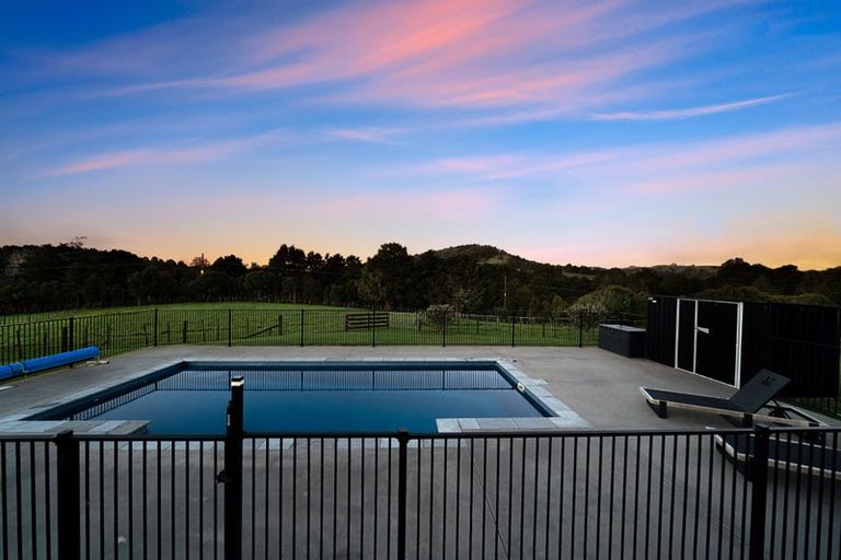 Photo of property in 538 Whangaripo Valley Road, Whangaripo, Wellsford, 0972