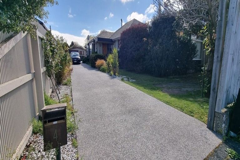 Photo of property in 4 Bentley Street, Russley, Christchurch, 8042