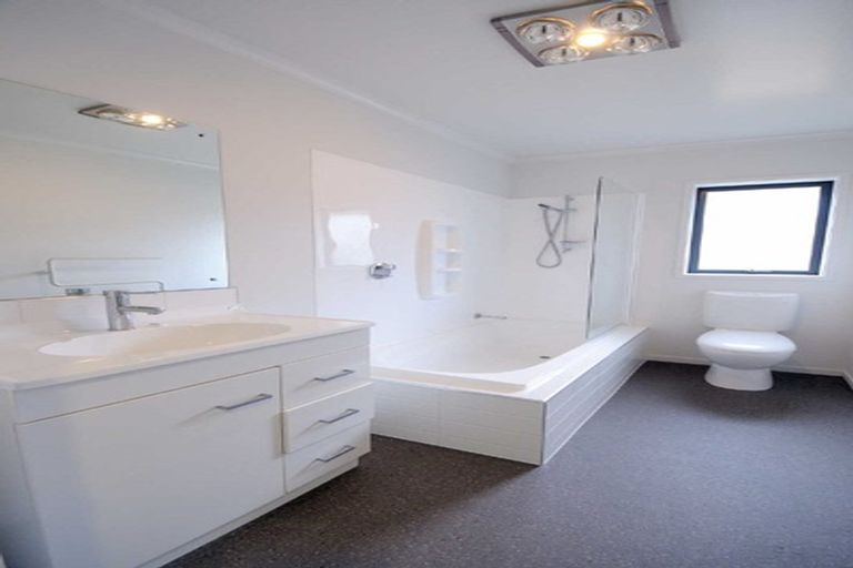 Photo of property in 34 Brittan Drive, Rolleston, 7615