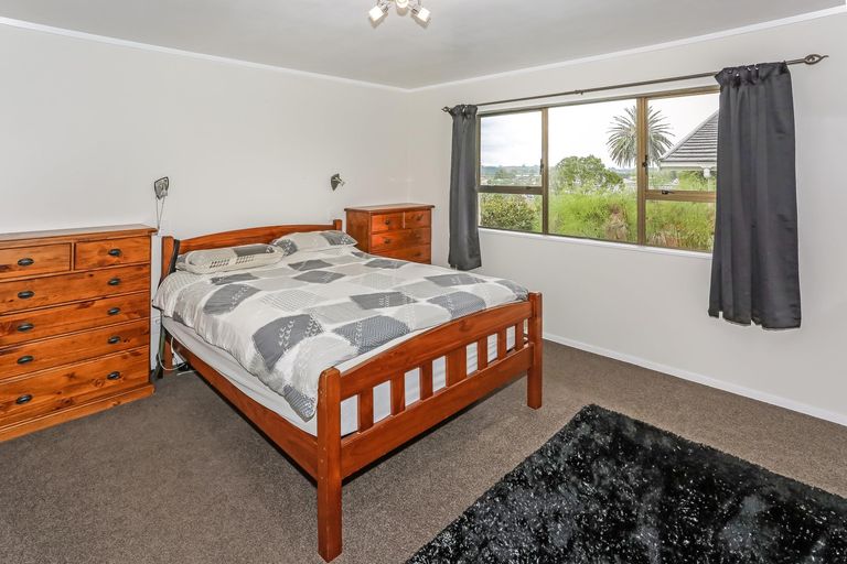 Photo of property in 15 Harrisville Road, Tuakau, 2121