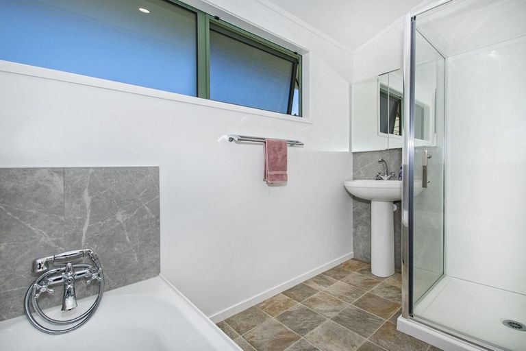 Photo of property in 14 Sierra Avenue, Te Kamo, Whangarei, 0112