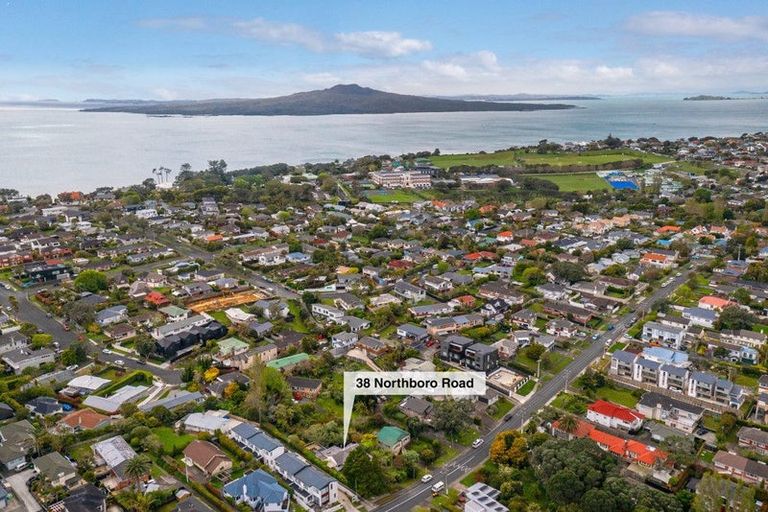 Photo of property in 38 Northboro Road, Hauraki, Auckland, 0622