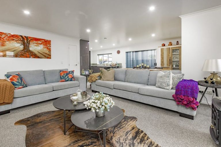 Photo of property in 35a Freyberg Avenue, Papatoetoe, Auckland, 2104