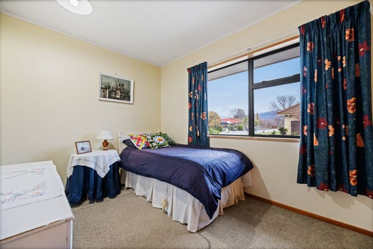 Photo of property in 10 Westmoreland Place, Cromwell, 9310