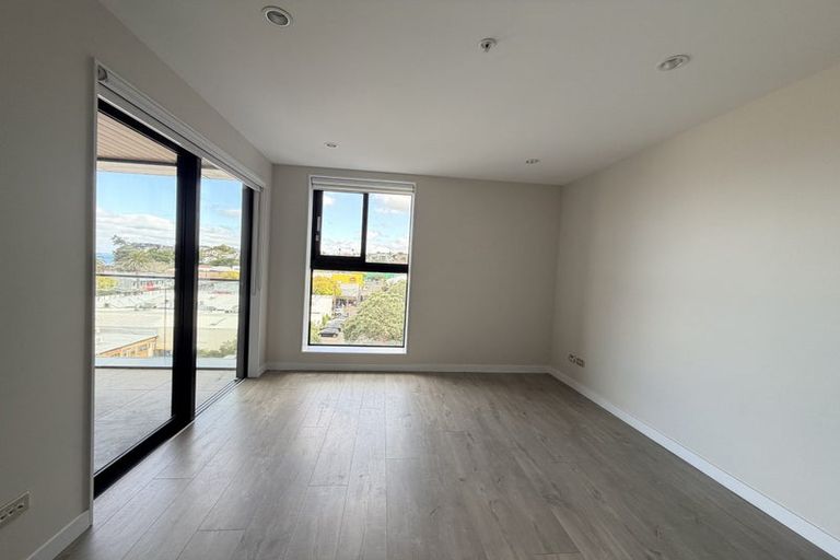 Photo of property in The Victor, 409/4 Bute Road, Browns Bay, Auckland, 0630