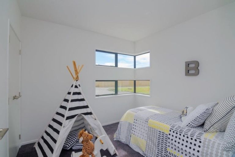 Photo of property in 3a James Kidd Place, Greytown, 5712