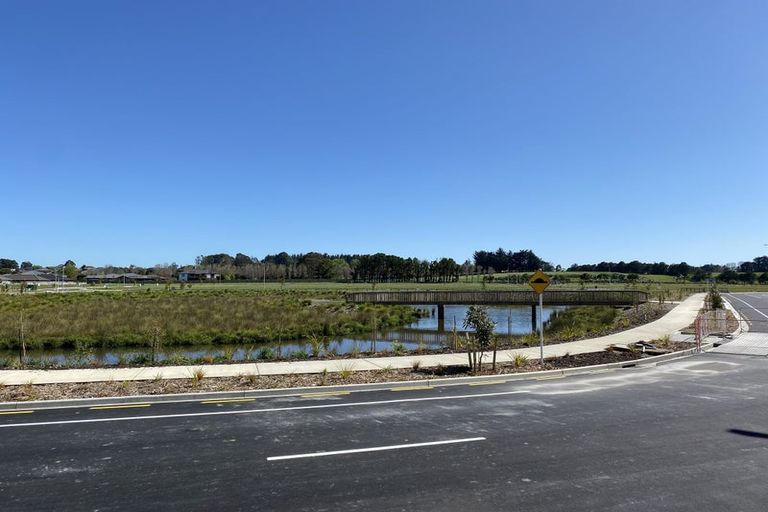 Photo of property in 56 James Line, Kelvin Grove, Palmerston North, 4414