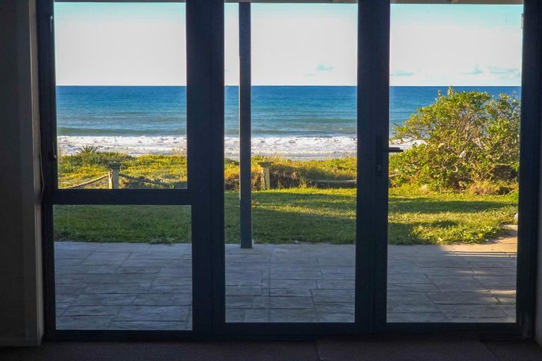 Photo of property in 233 Pukehina Parade, Pukehina, 3189