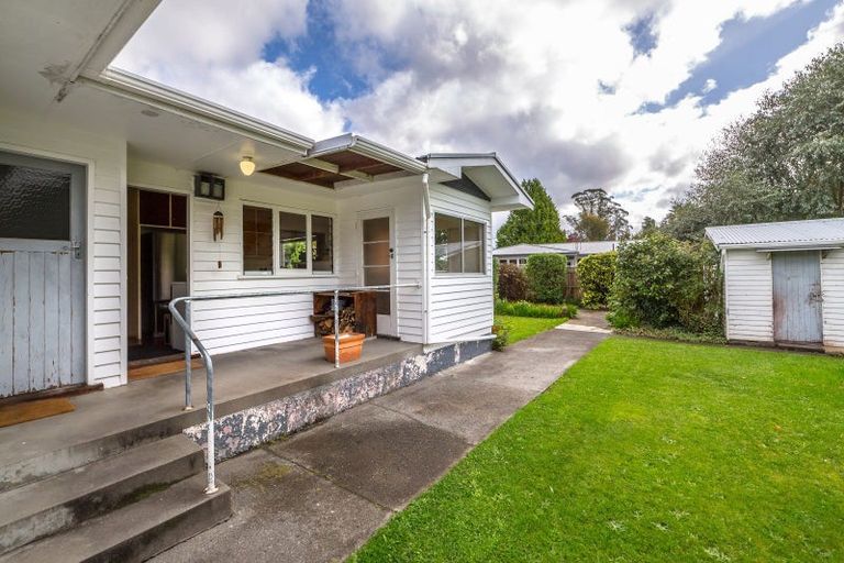 Photo of property in 79 Kuratawhiti Street, Greytown, 5712