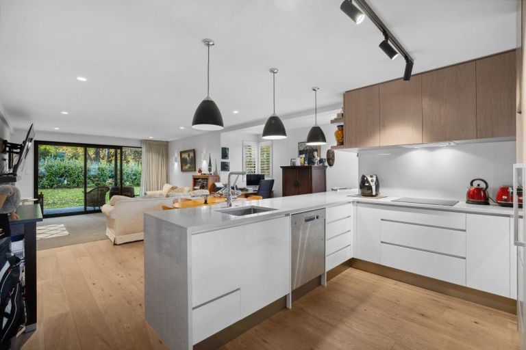 Photo of property in 3b Ashgrove Lane, Wanaka, 9305