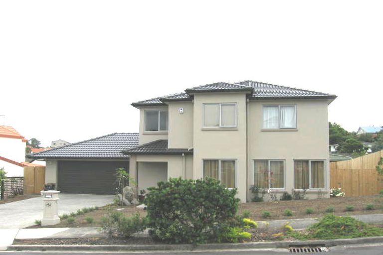 Photo of property in 4a Stoneleigh Court, Sunnynook, Auckland, 0632