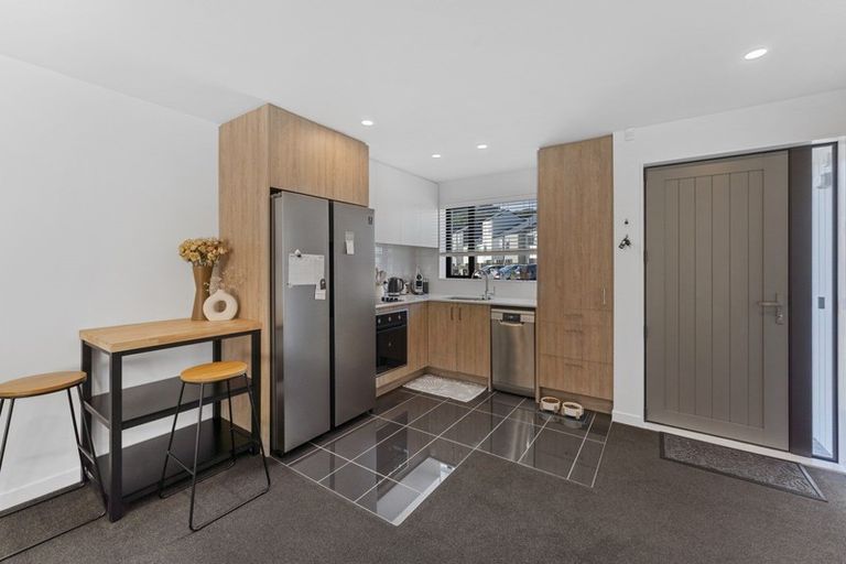 Photo of property in 170u4 Fraser Avenue, Johnsonville, Wellington, 6037