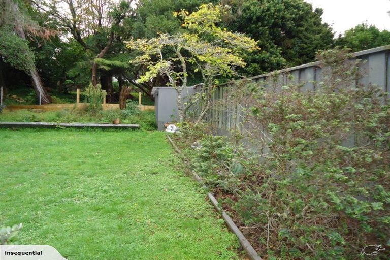 Photo of property in 7 Seaforth Terrace, Karori, Wellington, 6012