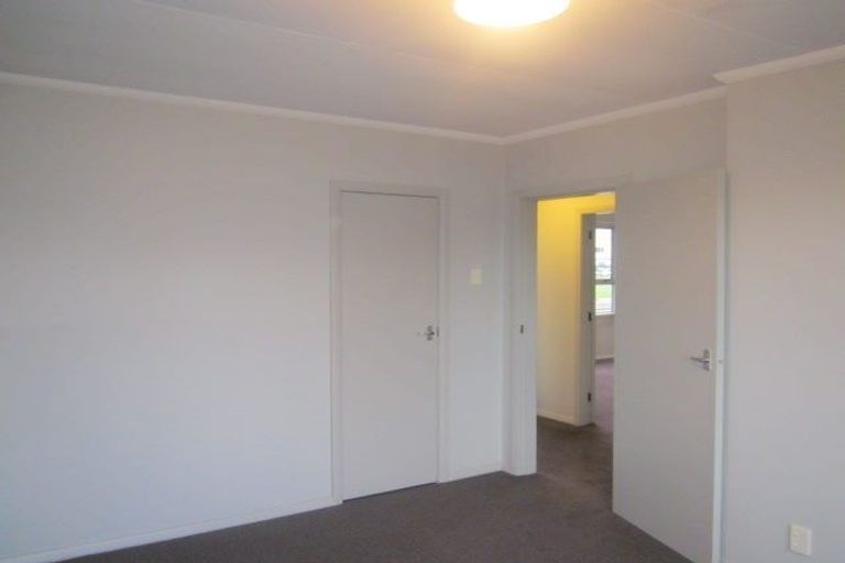 Photo of property in 130 Miranda Street, Stratford, 4332