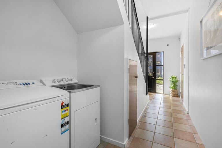 Photo of property in 10/358u The Terrace, Te Aro, Wellington, 6011