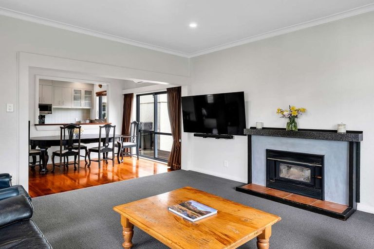 Photo of property in 68 Seddon Street, Takaro, Palmerston North, 4412