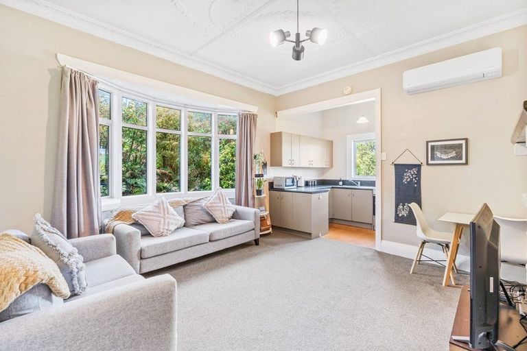 Photo of property in 37 Clifford Street, Dalmore, Dunedin, 9010