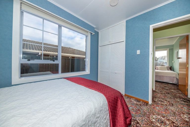 Photo of property in 38 Lyndhurst Street, Westport, 7825