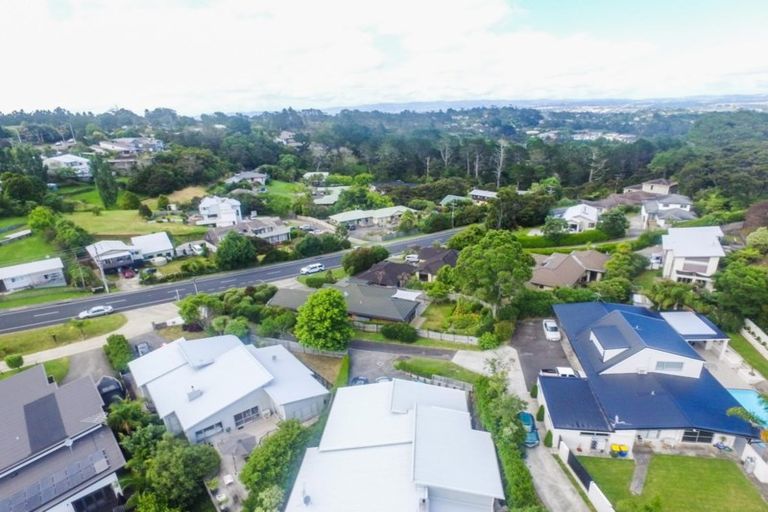 Photo of property in 208 Greenhithe Road, Greenhithe, Auckland, 0632
