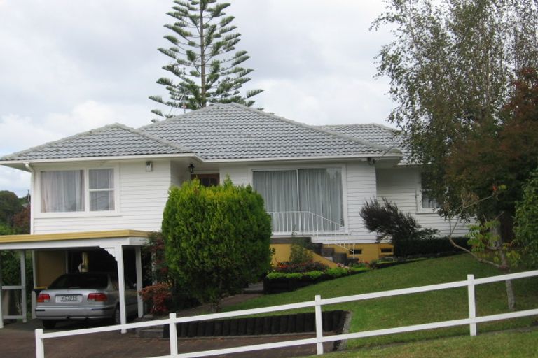 Photo of property in 7 De Val Drive, Titirangi, Auckland, 0604