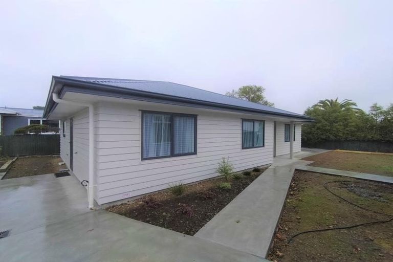 Photo of property in 8-8a Matai Street, Levin, 5510