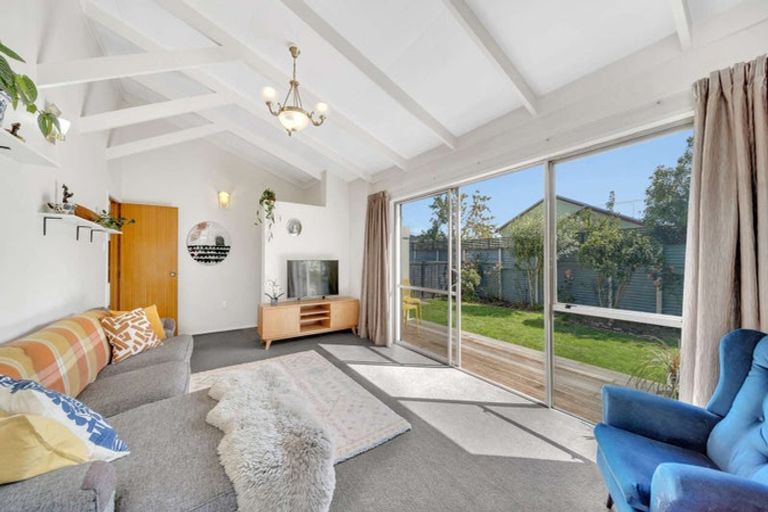 Photo of property in 9a Stuart Street, Holmes Hill, Oamaru, 9401