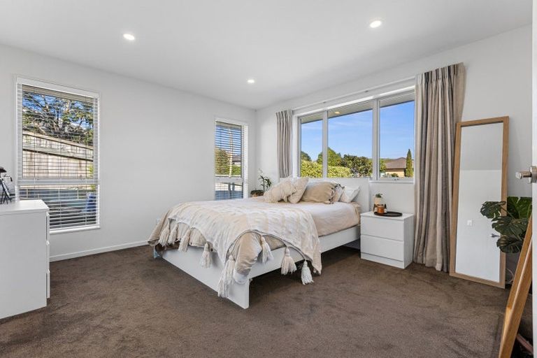 Photo of property in 46 Ballintoy Park Drive, Welcome Bay, Tauranga, 3175