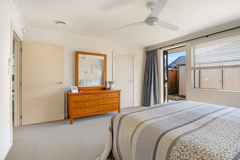 Photo of property in 6 Golden Courie Close, Papamoa Beach, Papamoa, 3118