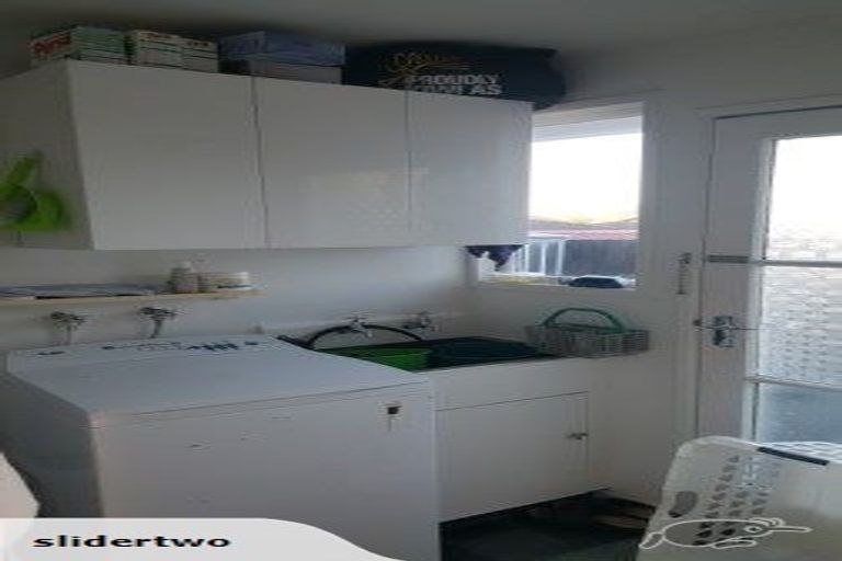 Photo of property in 9a Jade Place, Parklands, Christchurch, 8083