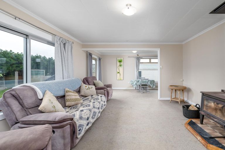 Photo of property in 856 Hakataramea Highway, Waimate, 7977