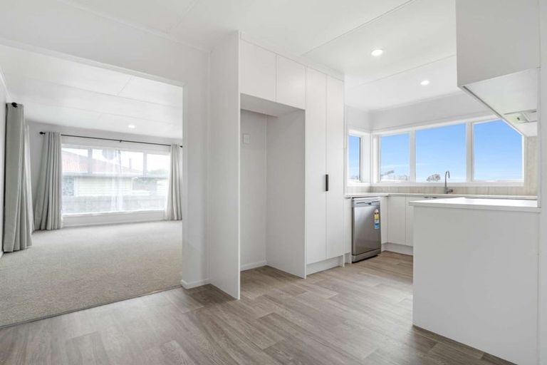 Photo of property in 12 Scott Avenue, Owhata, Rotorua, 3010
