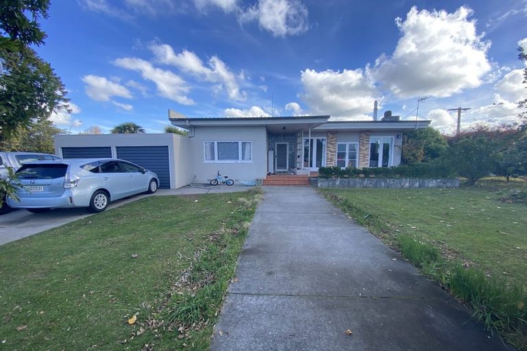 Photo of property in 1 Nixon Street, Hamilton East, Hamilton, 3216